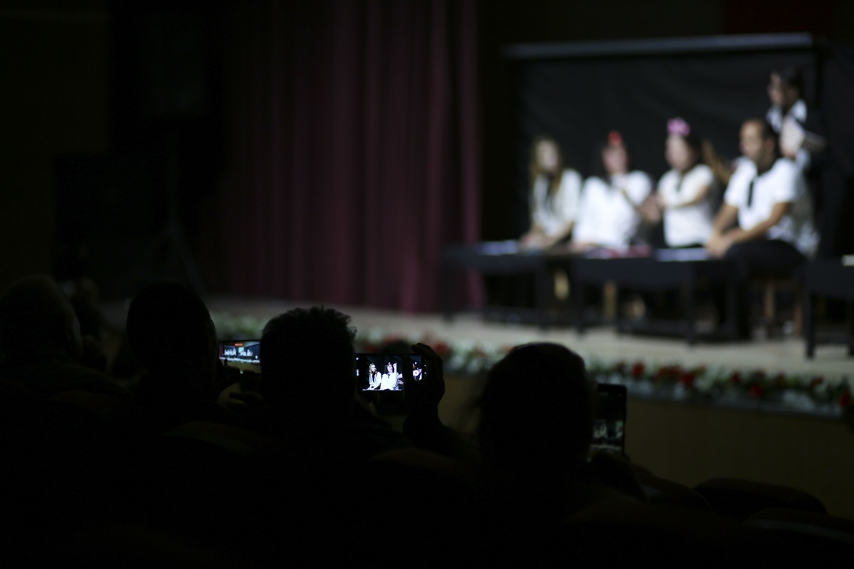 Mahallede Tiyatro Var! (1)