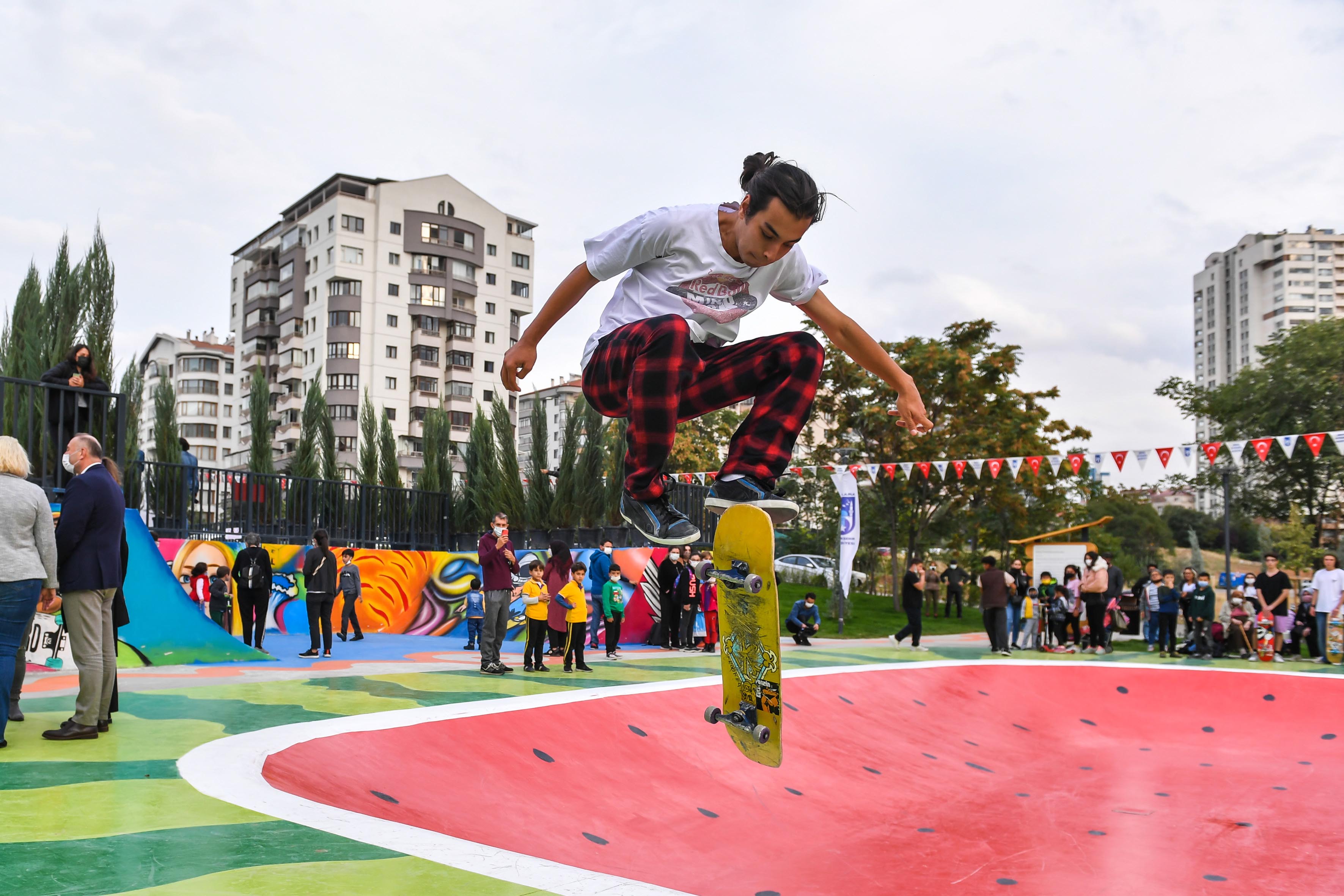 Mattia Ahmet Minguzzi Parkı (2)
