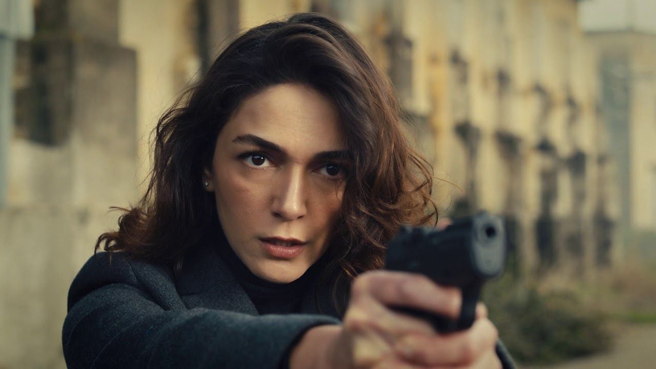 Şebnem Hassanisoughi 3