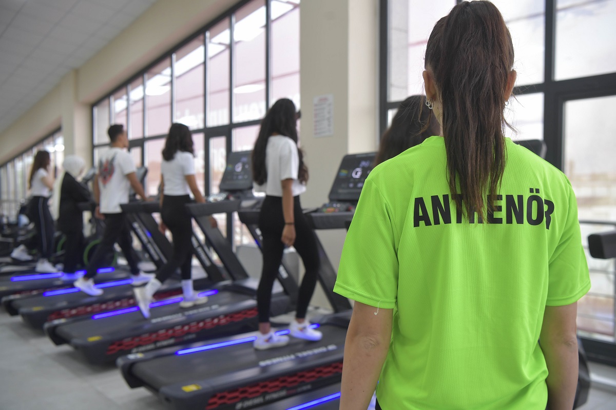 Sincan Atatürk Yüzme Havuzu Ve Spor Kompleksi (1)