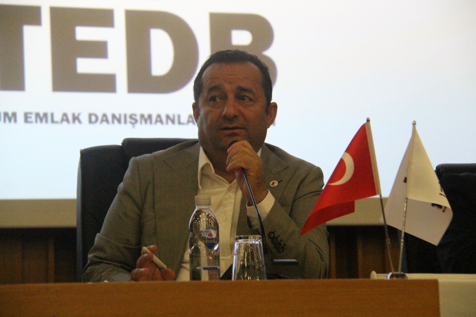 Tedb Başkanı Hakan Akçam (1)-1
