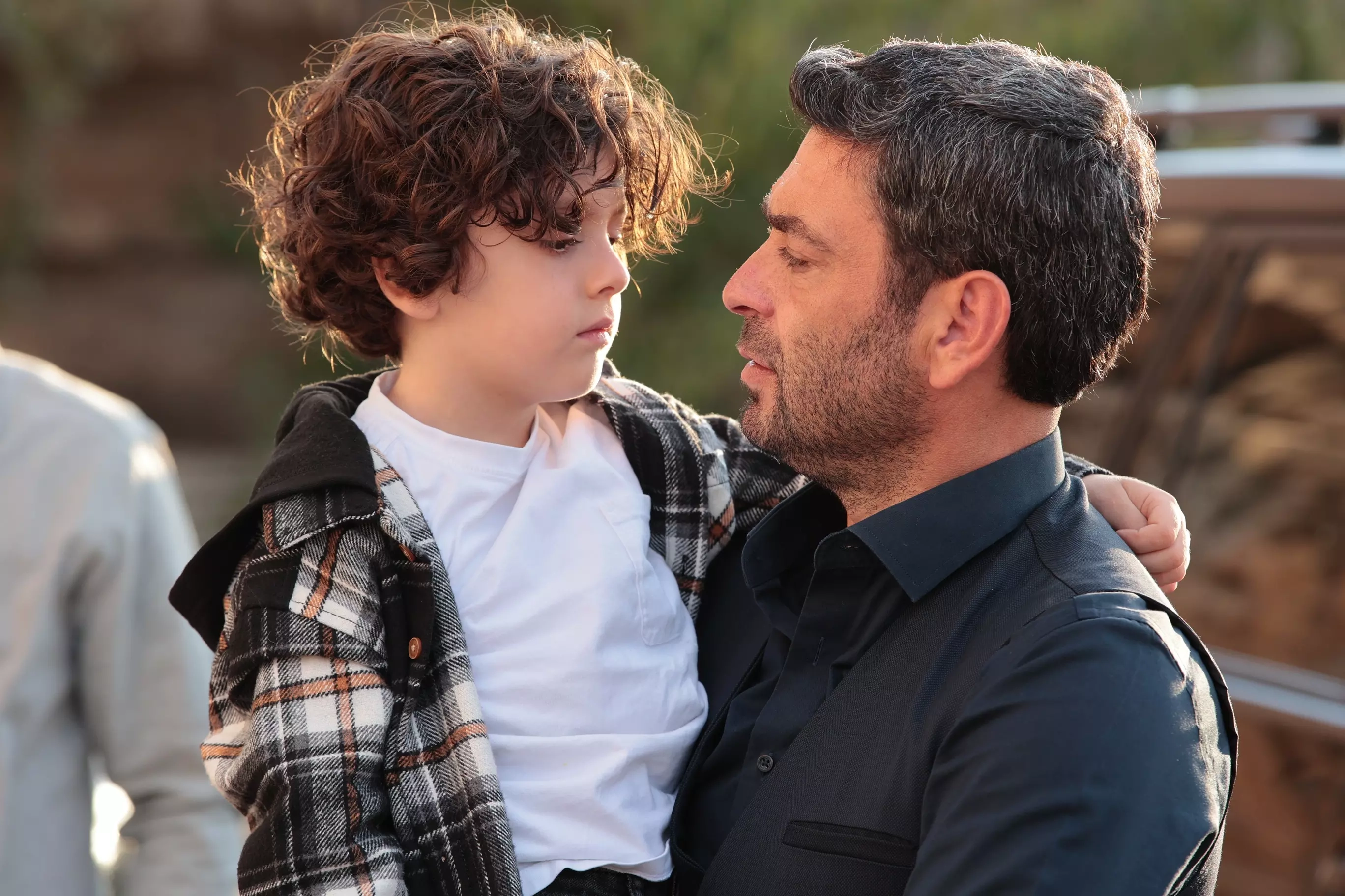 Uzak Şehir 35. Bölüm