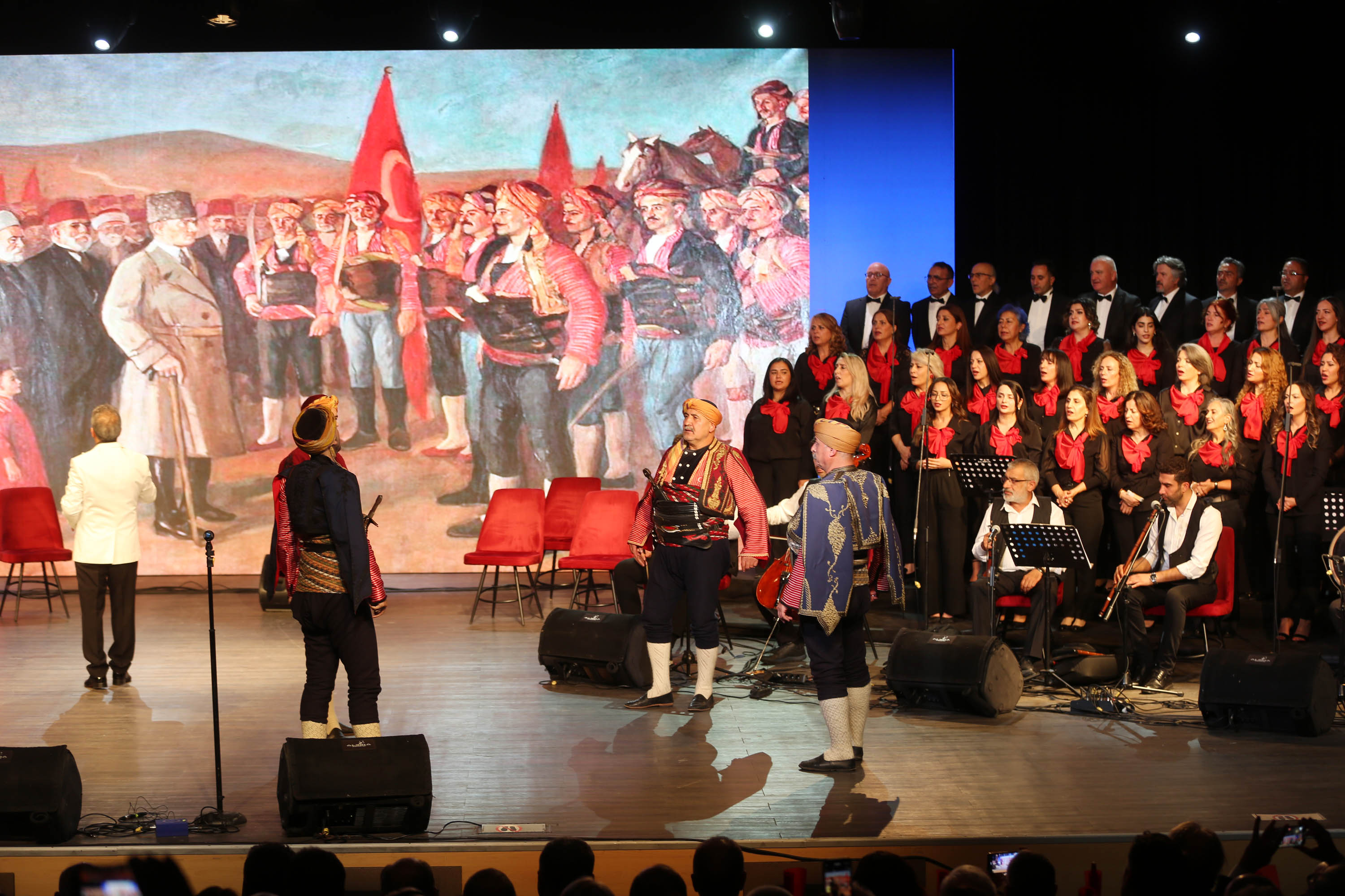 Yenimahalle’de Başkent’in 102. Yılı Coşkuyla Kutlandı (2)