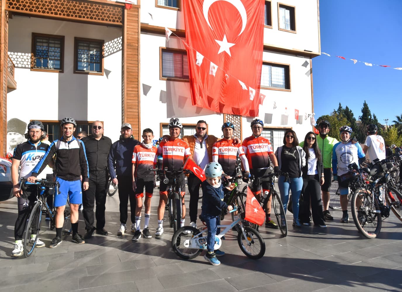 Yunusemre’de Cumhuriyet Bayramı (3)