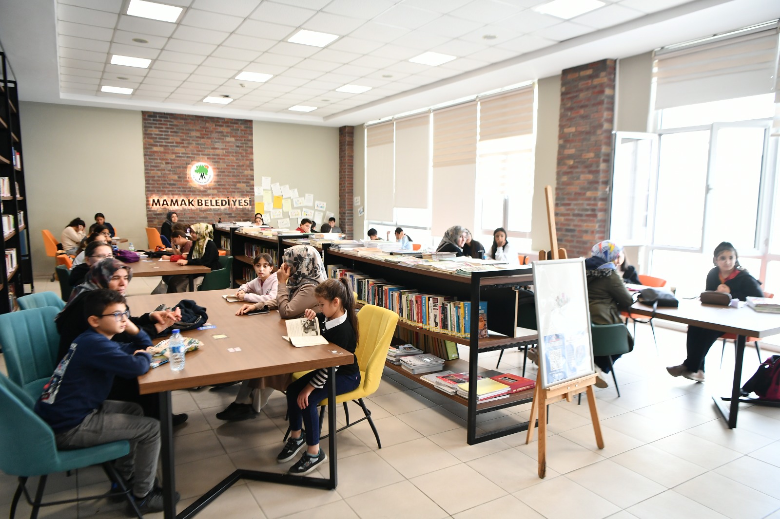12.11.2025 Mamak Belediyesi'nden Öğrencilere Ücretsiz Eğitim Desteği (2)