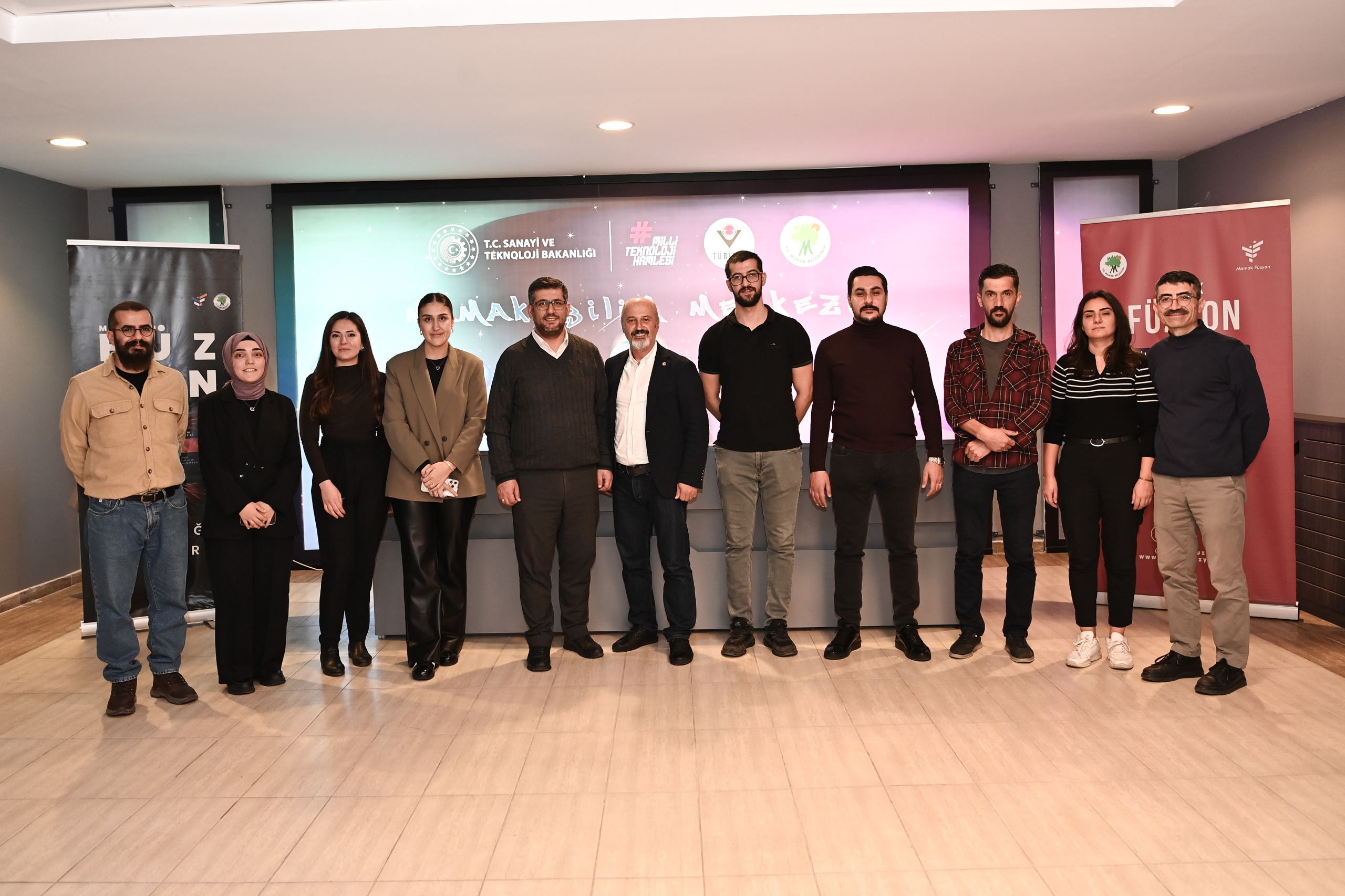 29.11.2025 Mamak Bilim Merkezi’nde “Antarktika’ya Bilim Yolculuğu” Söyleşisi Düzenlendi (3)