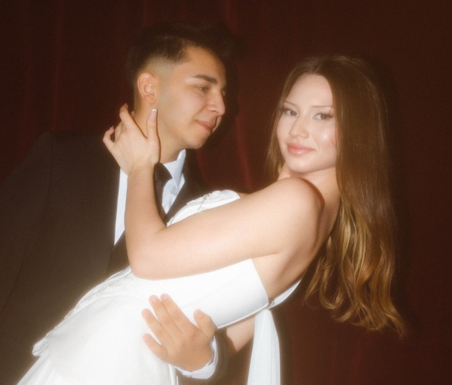 TikTok fenomeni “Özge ile Eren”