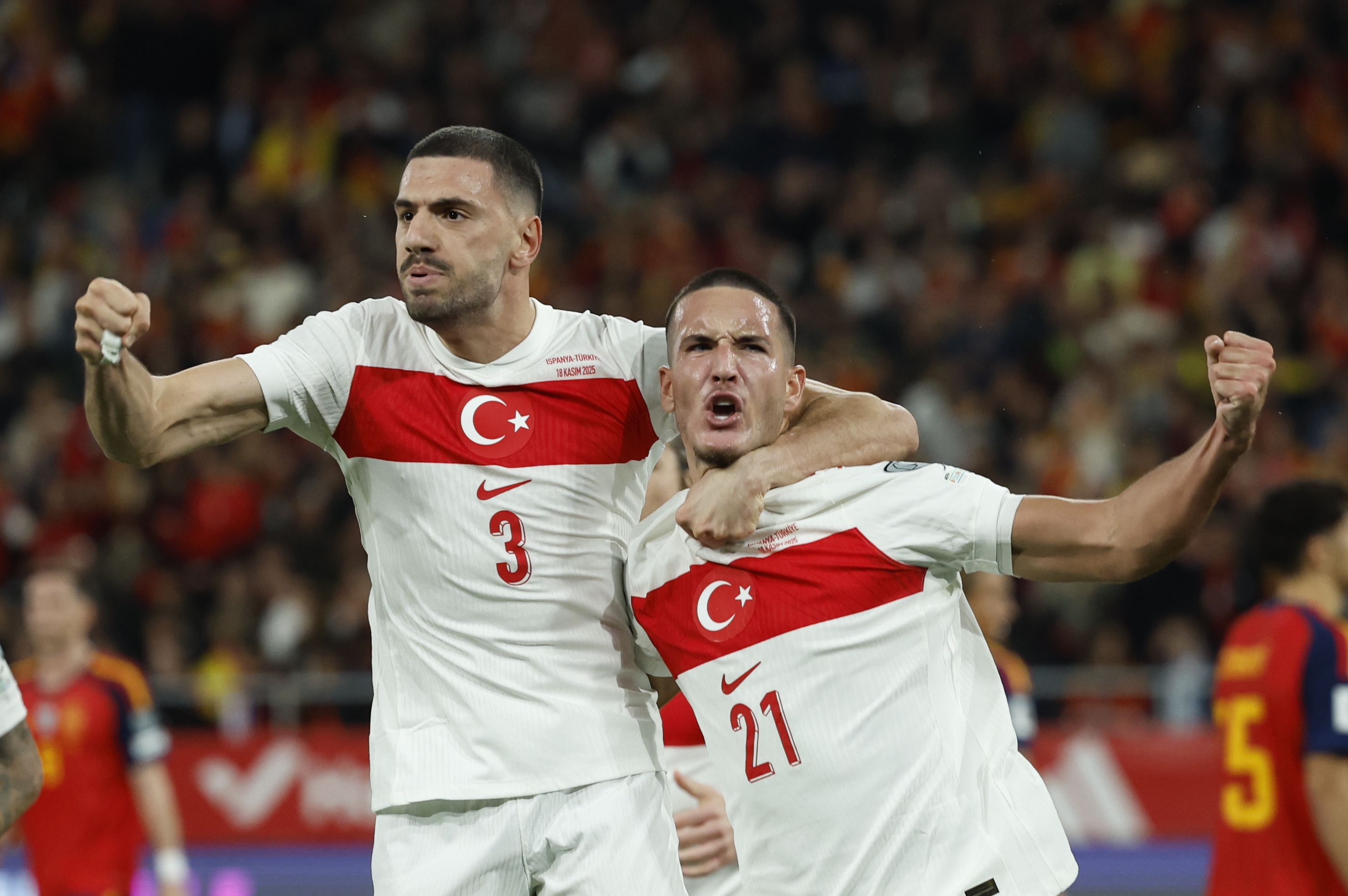 Milli takım Deniz Gül ve Salih Özcan’dan tarihi goller - 2