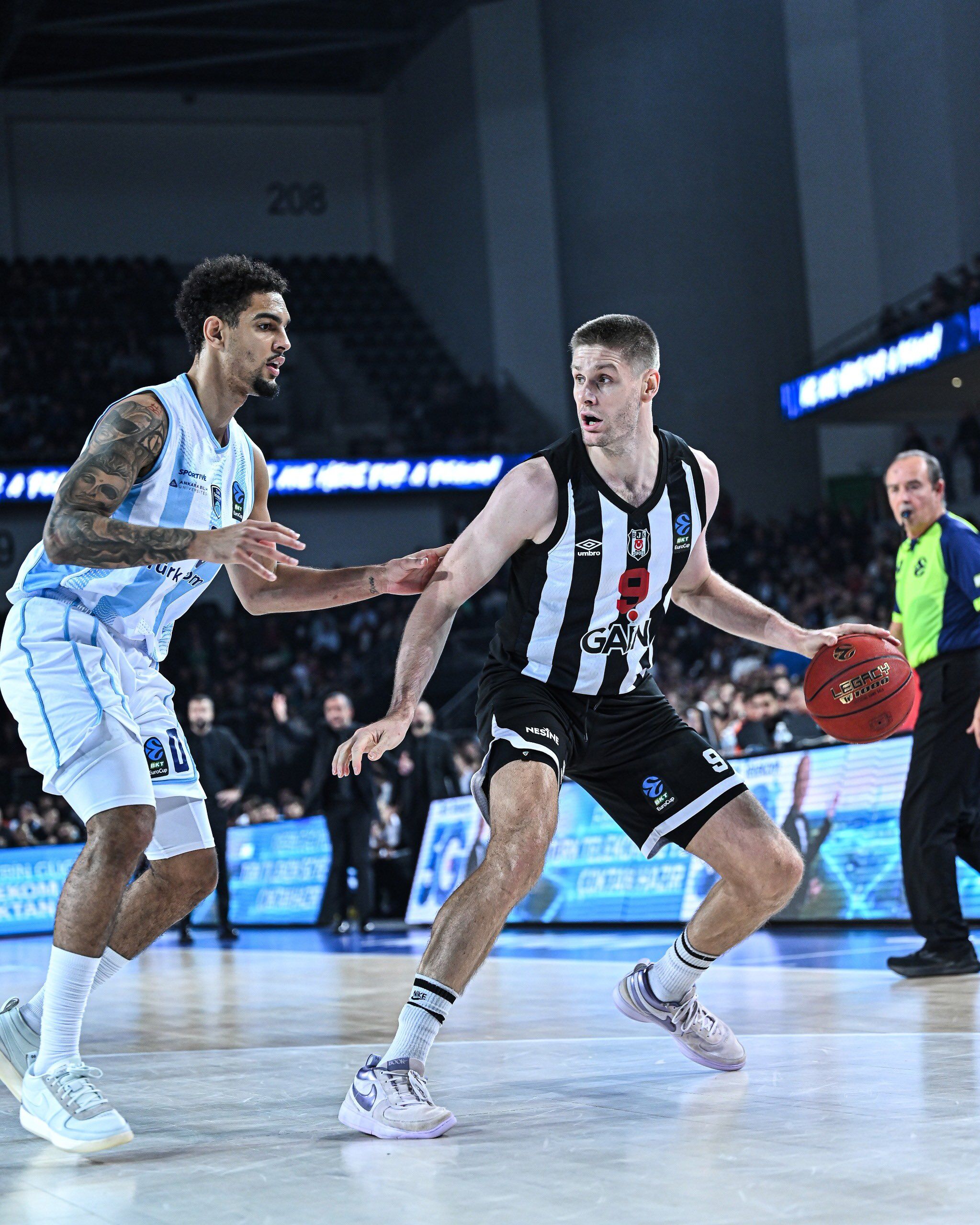 Beşiktaş Basket (2)-1