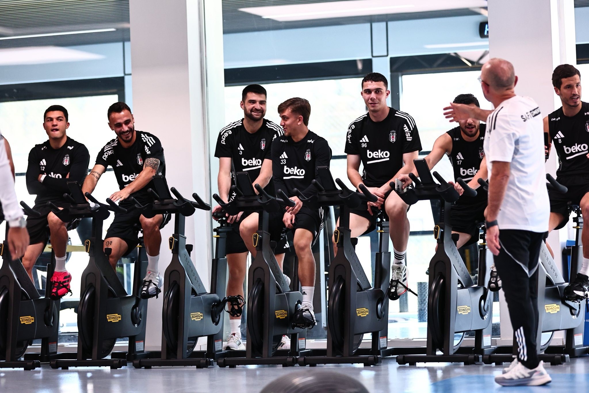 Beşiktaş Salon Çalışması (2)