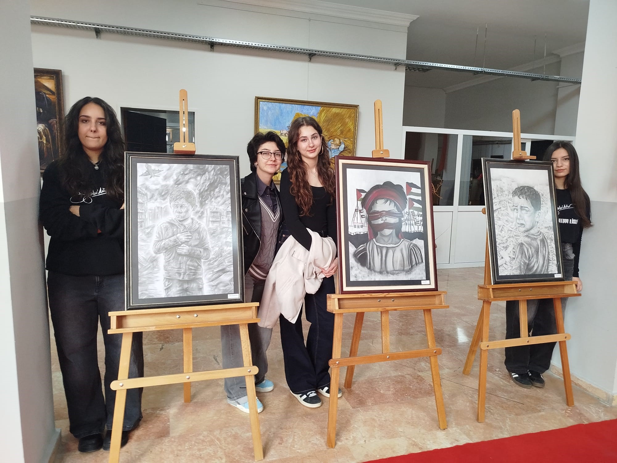 Bursa’da Öğrencilerden Gazze Çocuklarına Sergi (4)