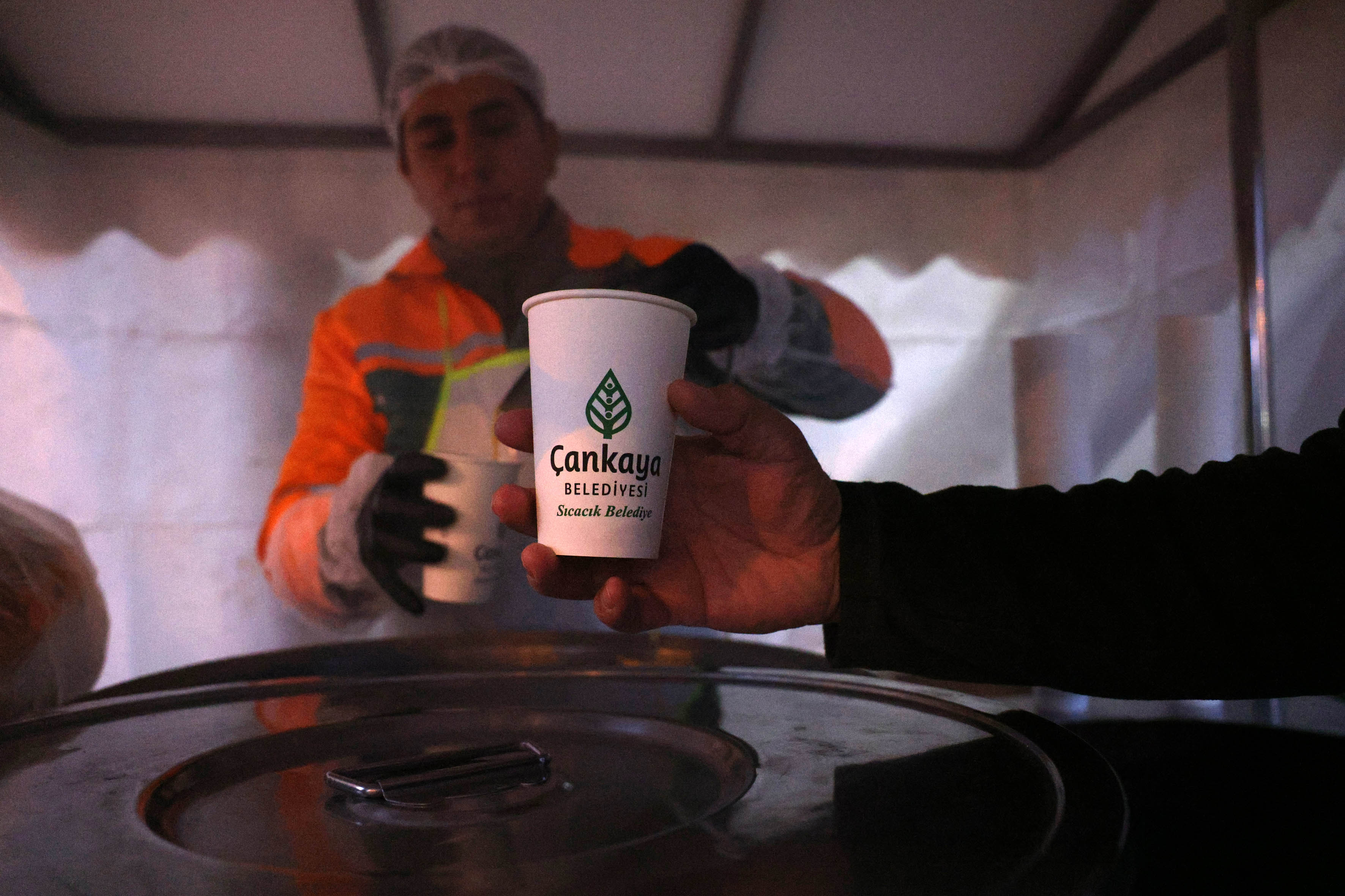 Destek Hizmetleri Odtü Metro Durağı Çorba Dağıtımı (9)