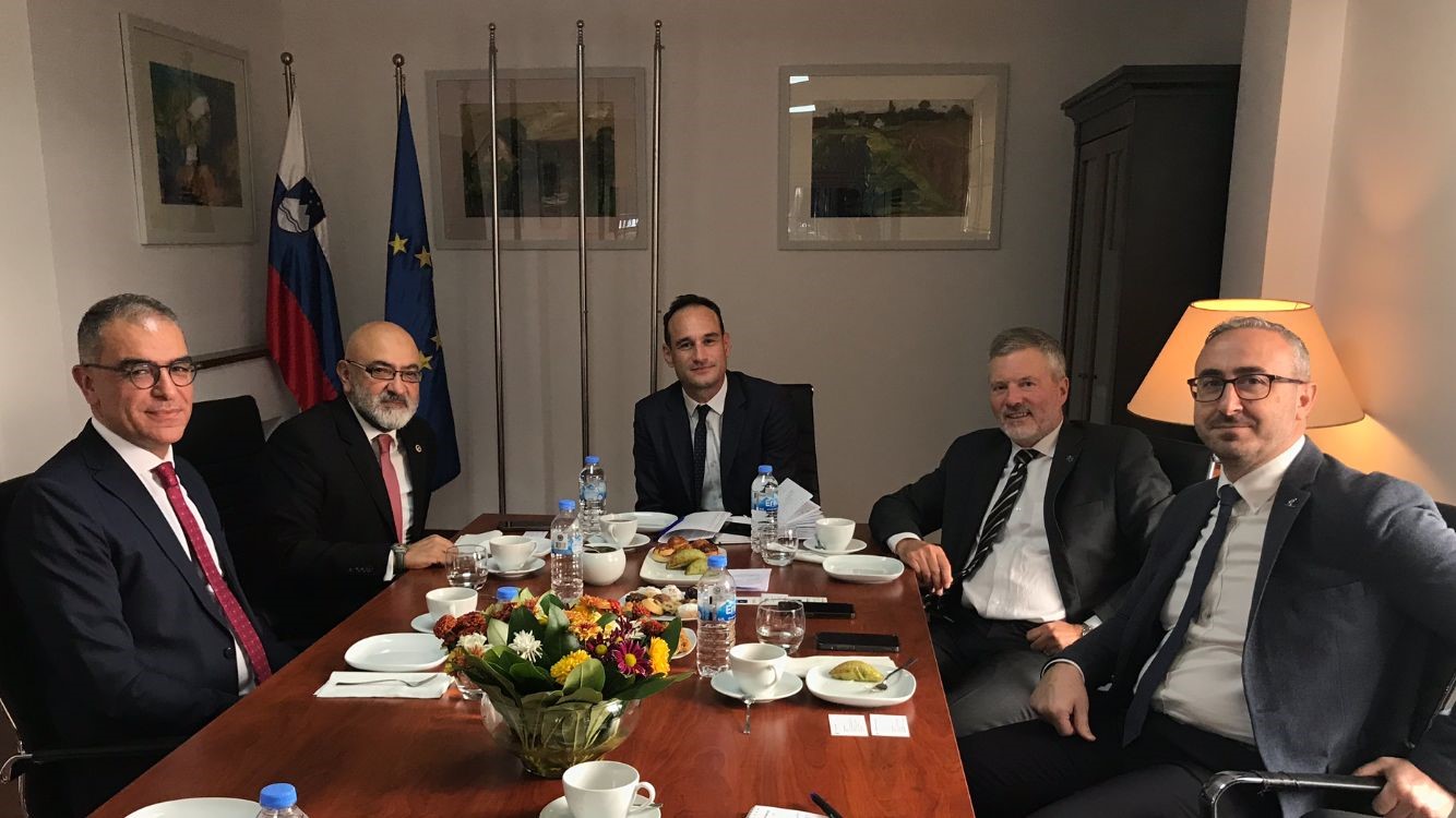 Erciyes’te Diplomatik Kayak Yarışı (4)