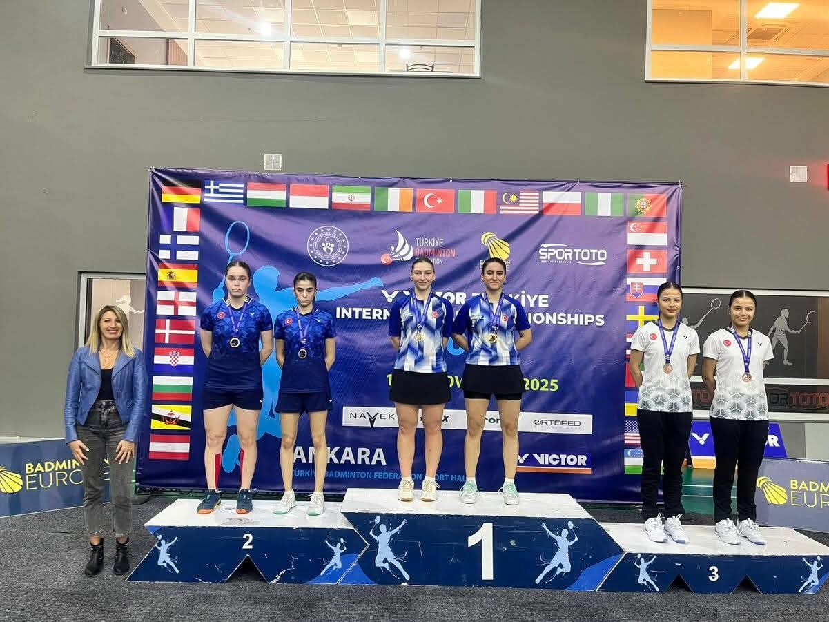 Erzincanlı Badmintoncular (2)