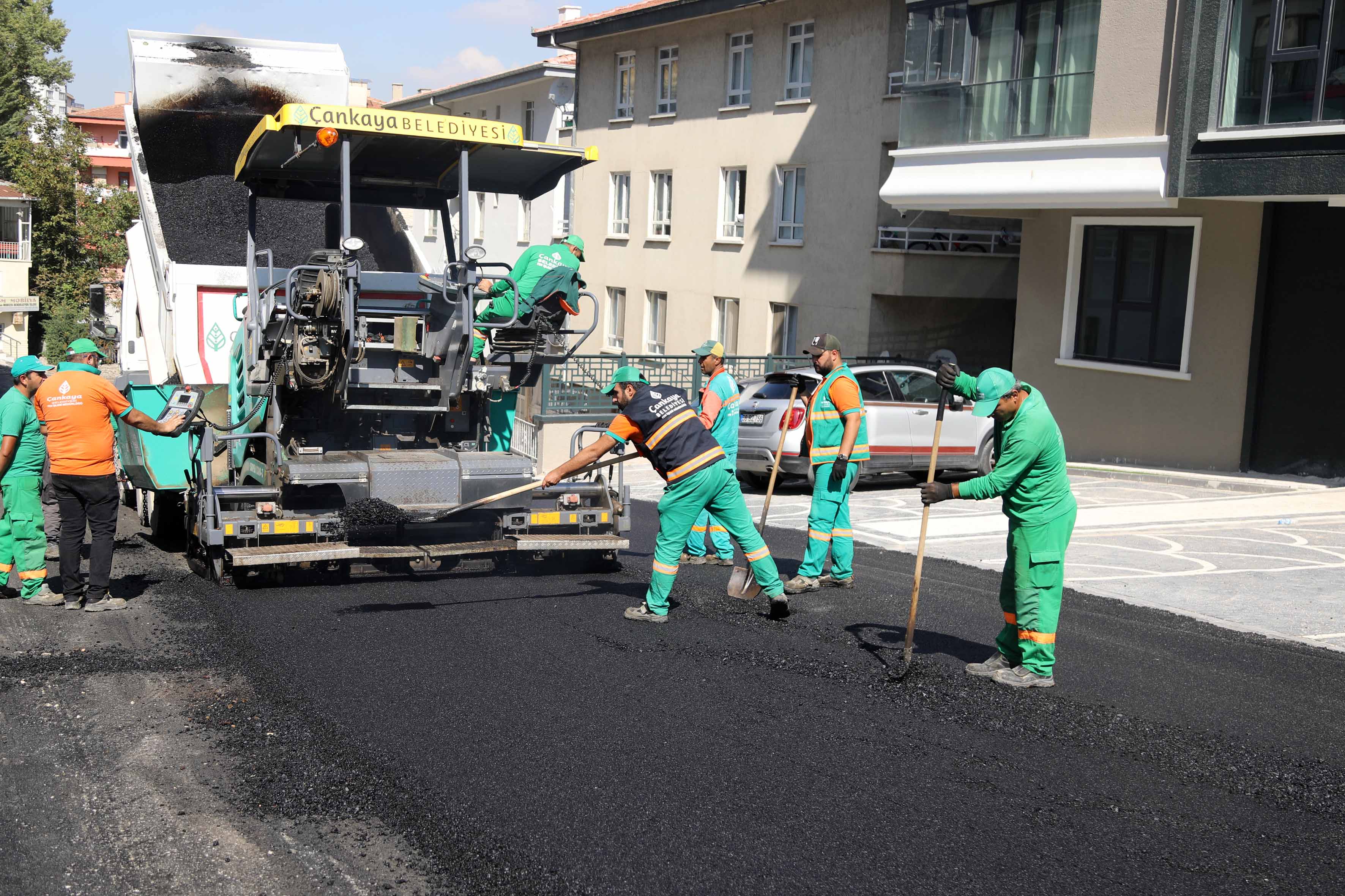 Fen İşleri Tam Kaplama Asfalt Aşıkpaşa Mahallesi 208 Sokak (10)