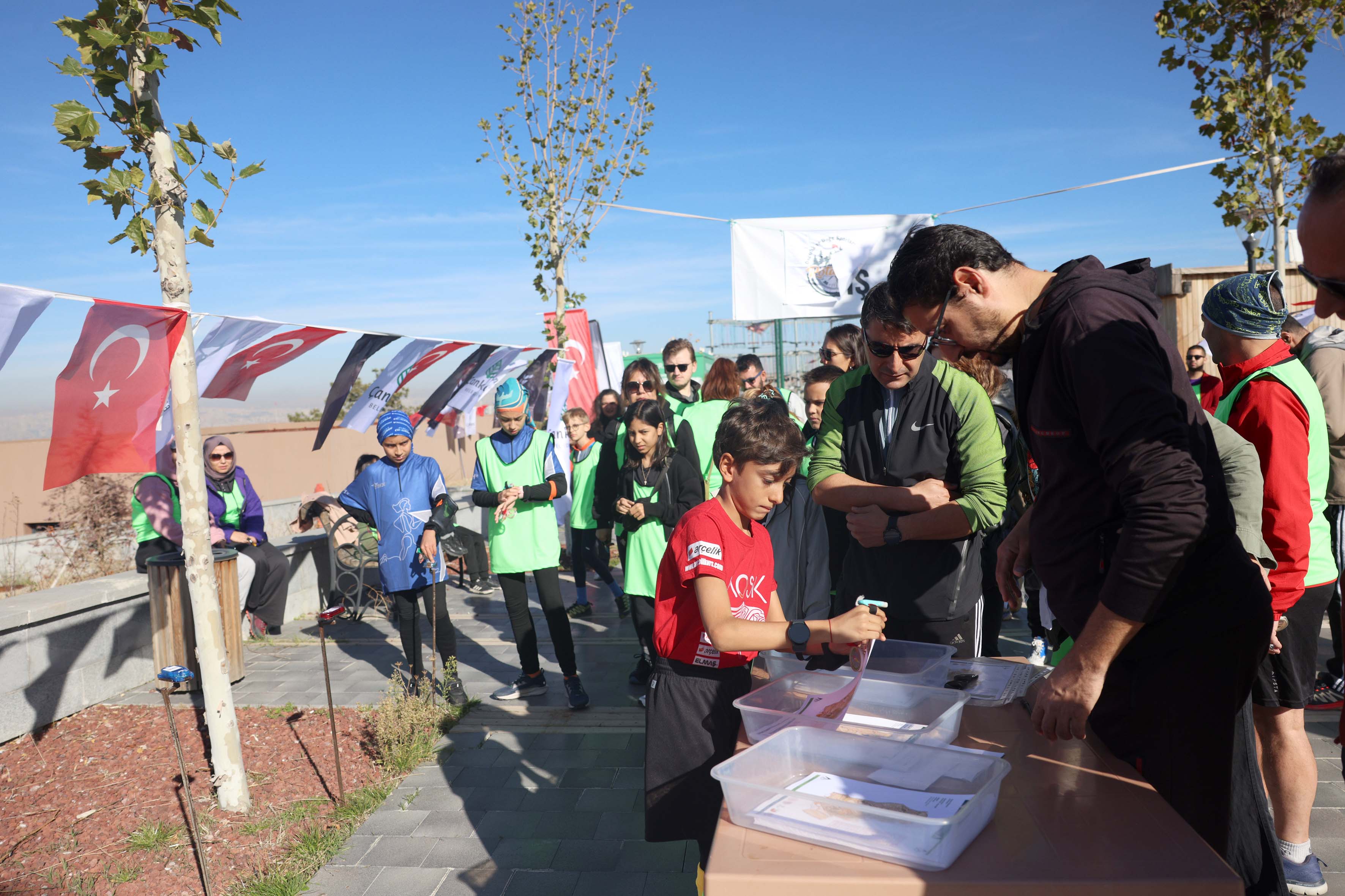 Gençlik Spor Bademlidere Cumhuriyet Parkı Oryantiring Yarışması (66)