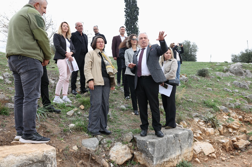 Gölyazı’daki Antik Tiyatro (4)