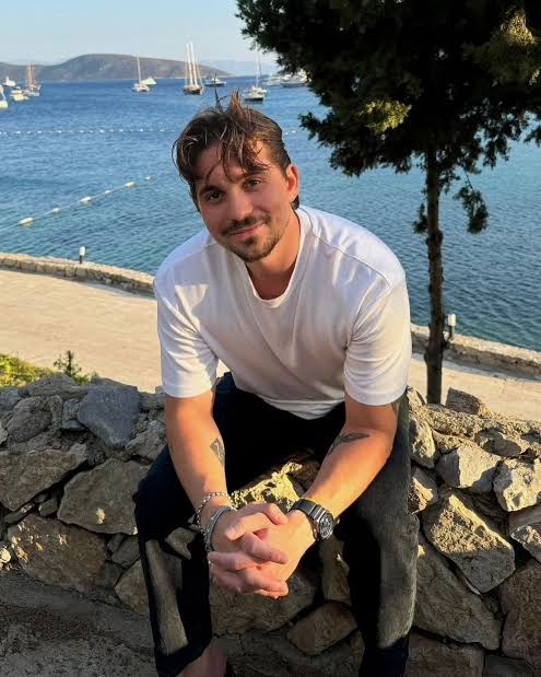 Hikayeden Adamlar Sercan2