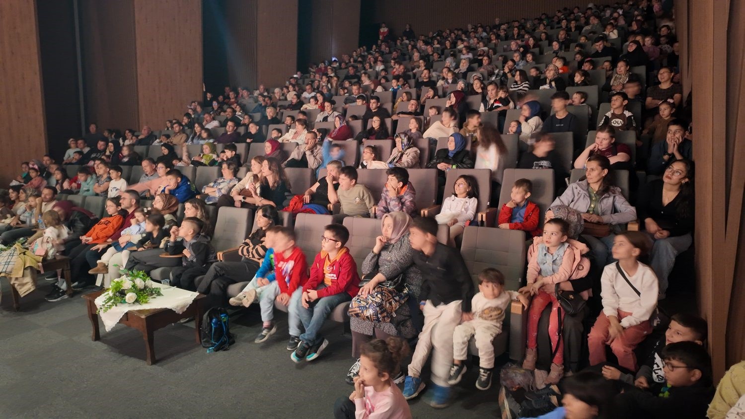 Isparta Belediyesi Şehir Tiyatrosu (1)