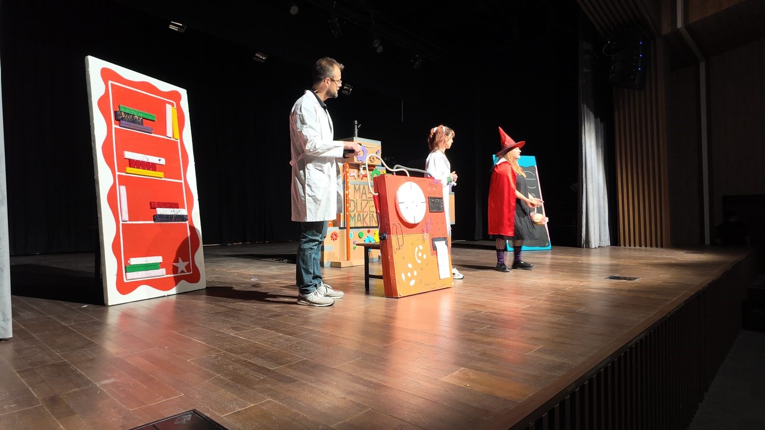 Isparta Belediyesi Şehir Tiyatrosu (3)