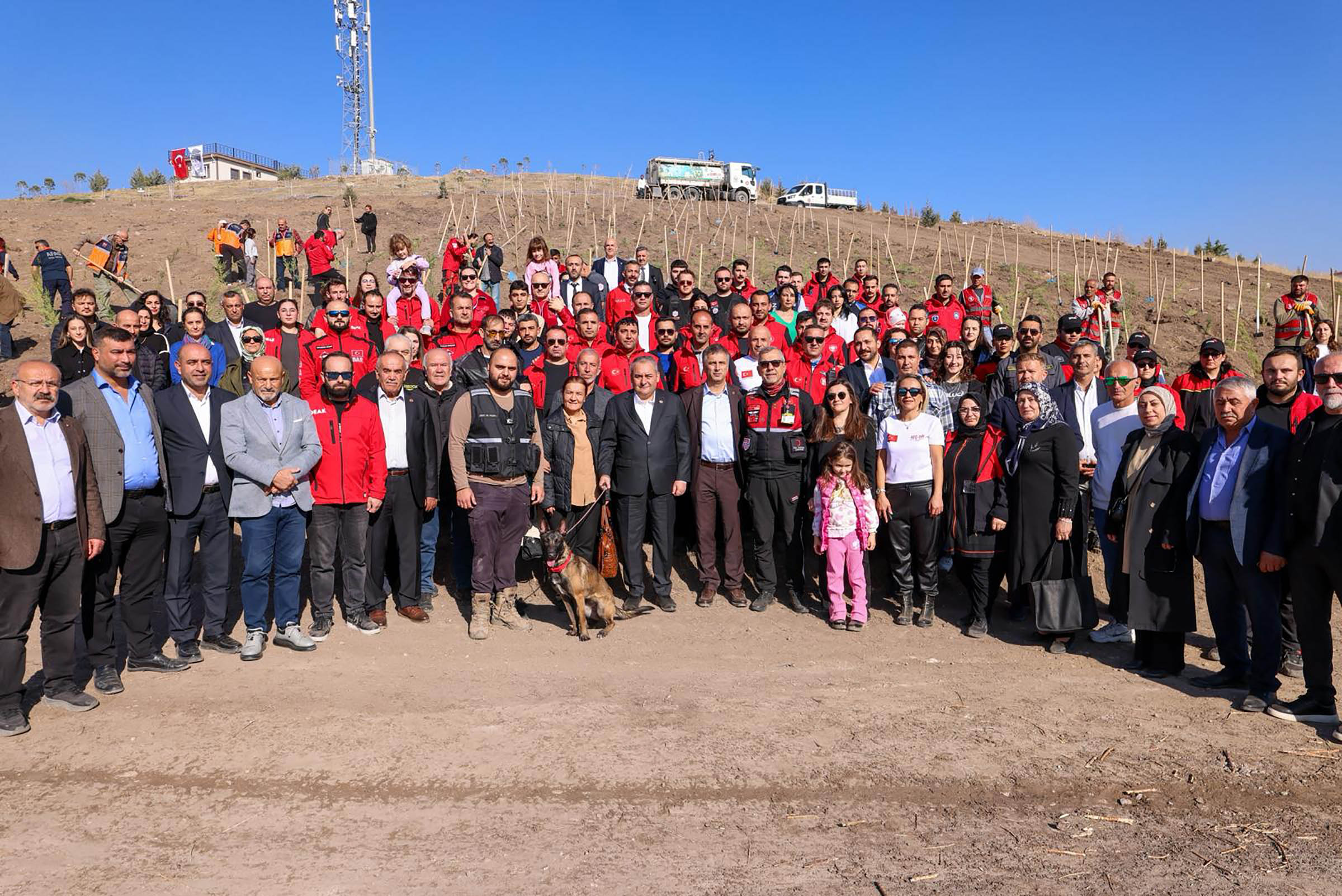 Keçiören Belediyesi Fidan Dikimi (3)