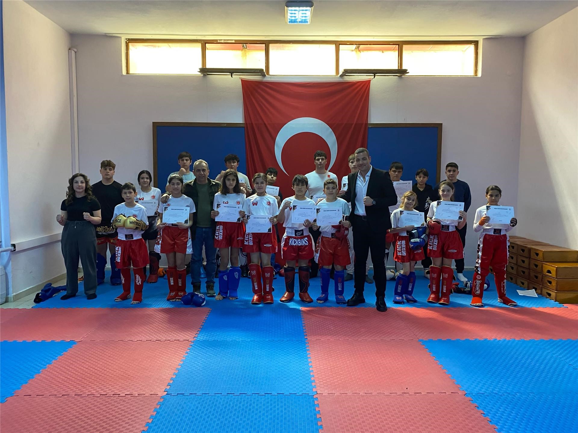 Kemer Belediyesi’nden Ücretsiz Spor Kursları (2)