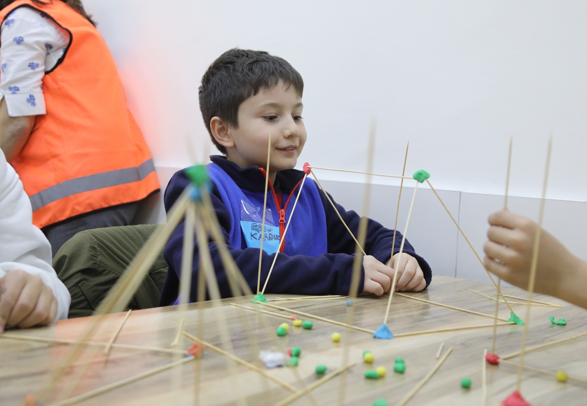 Kreş Bayraktar Çankaya Evi Çocuk Hakları Atölyesi Depreme Day... (7)