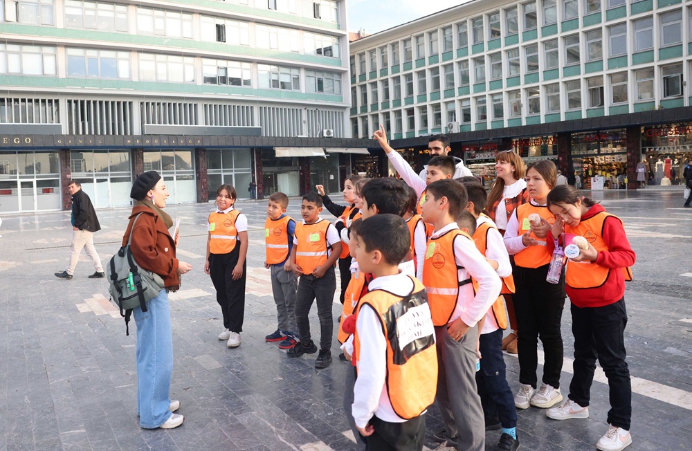 Kreş Çocuk Hakları Birimi Ulus Tarihi Yerler Gezisi (6)