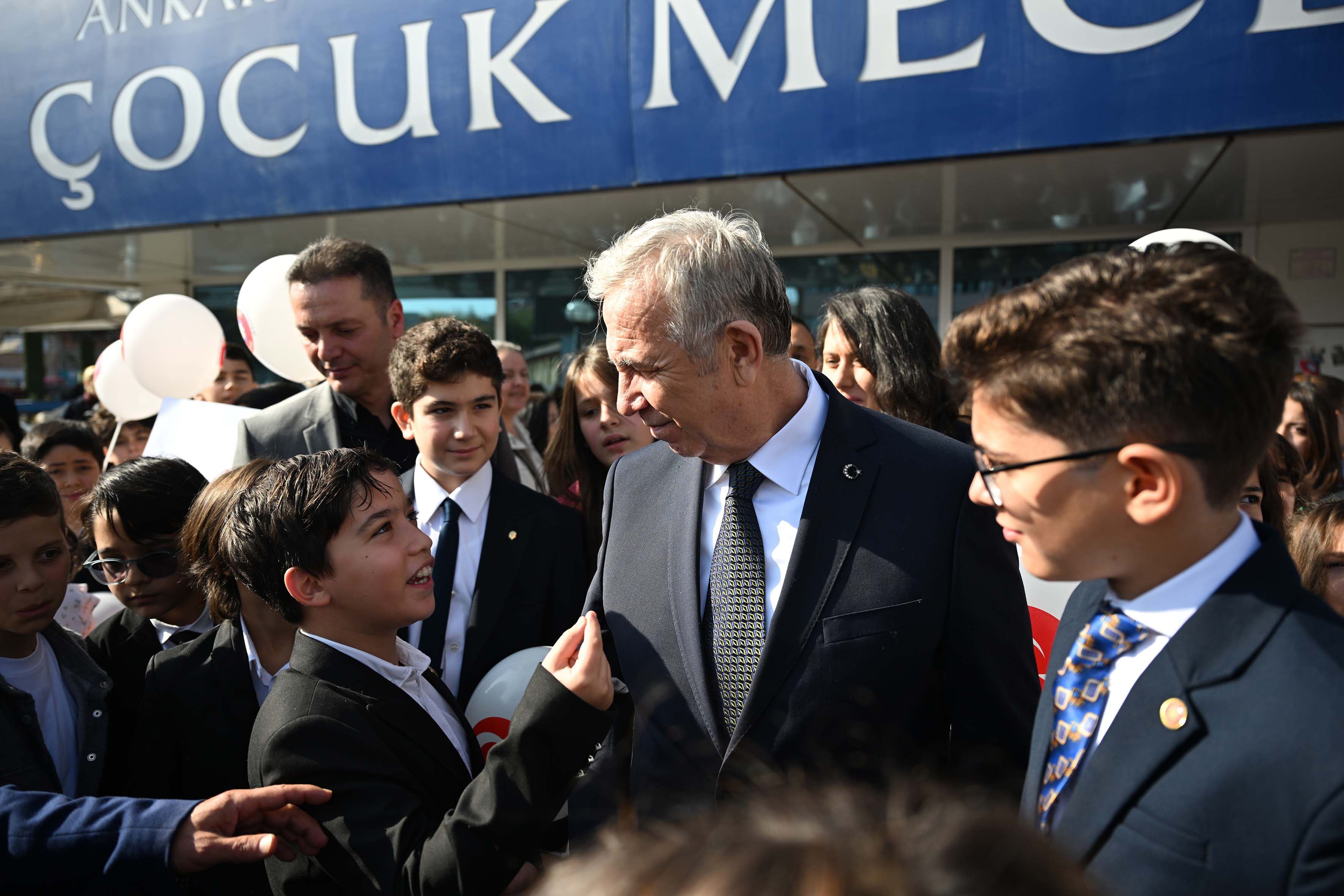 Mansur Yavaş, Çocuk Meclisi (1)