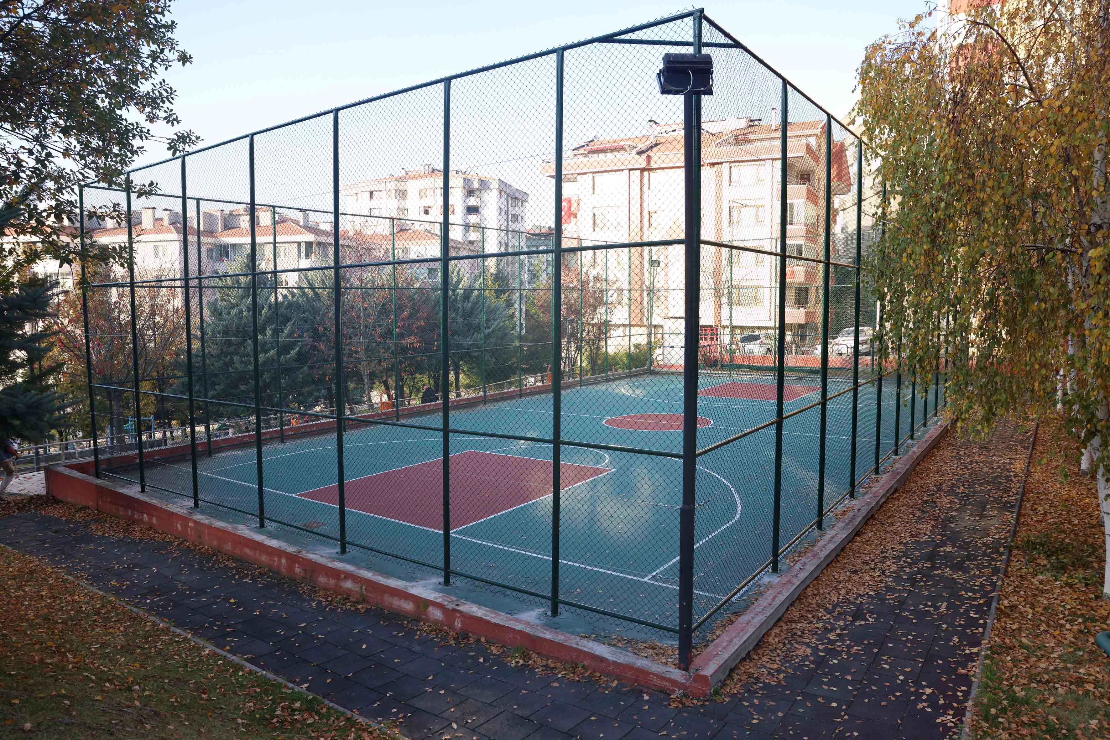 Park Bahçeler Zafertepe Parkı Basketbol Tenis Kortu Boya (4)