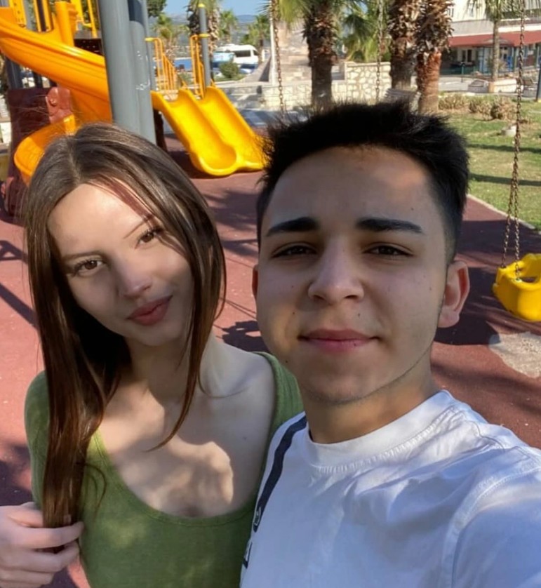 Q W E R T Y U J Y E S F U H J G