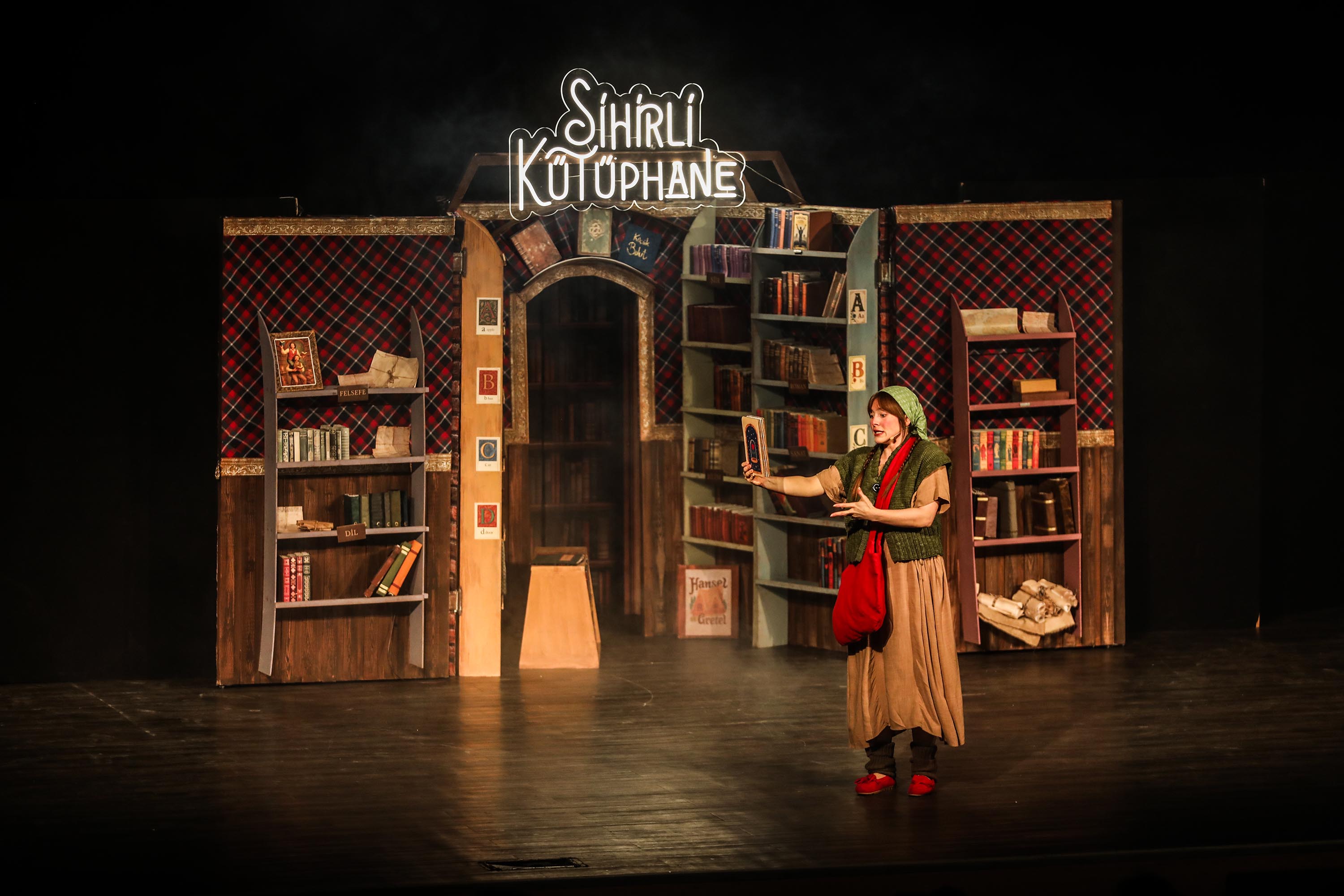 Sihirli Kütüphane (2)