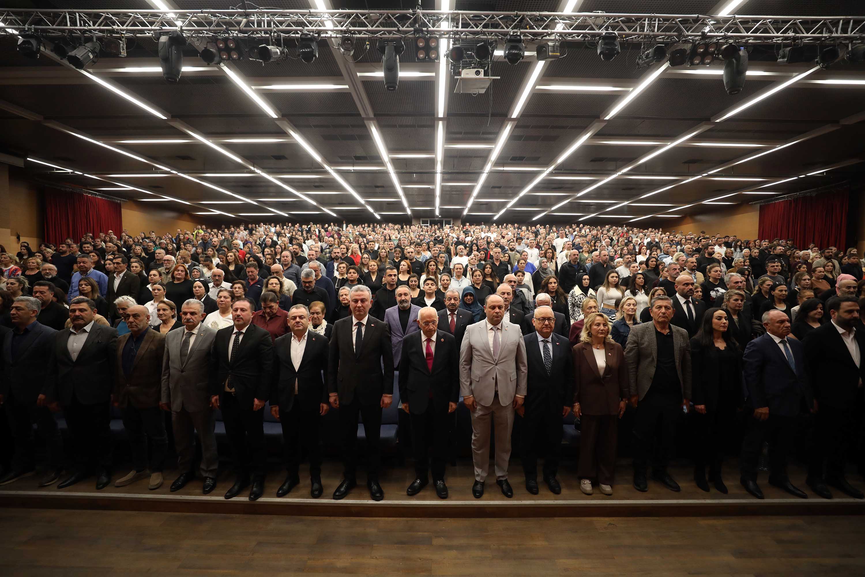 Tubi̇l’den Atatürk’e Saygı (4)