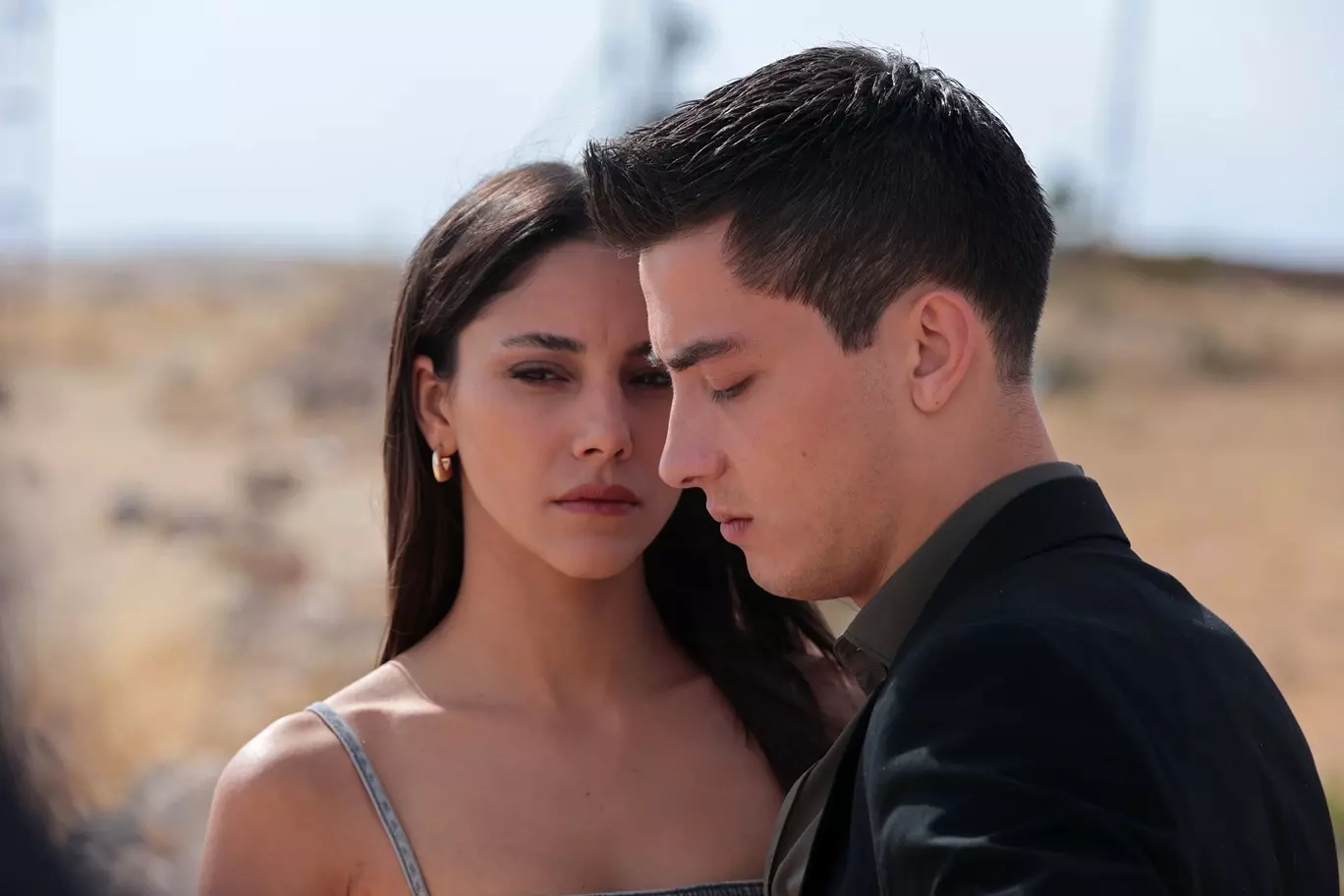 Uzak Şehir 36. Bölüm 6