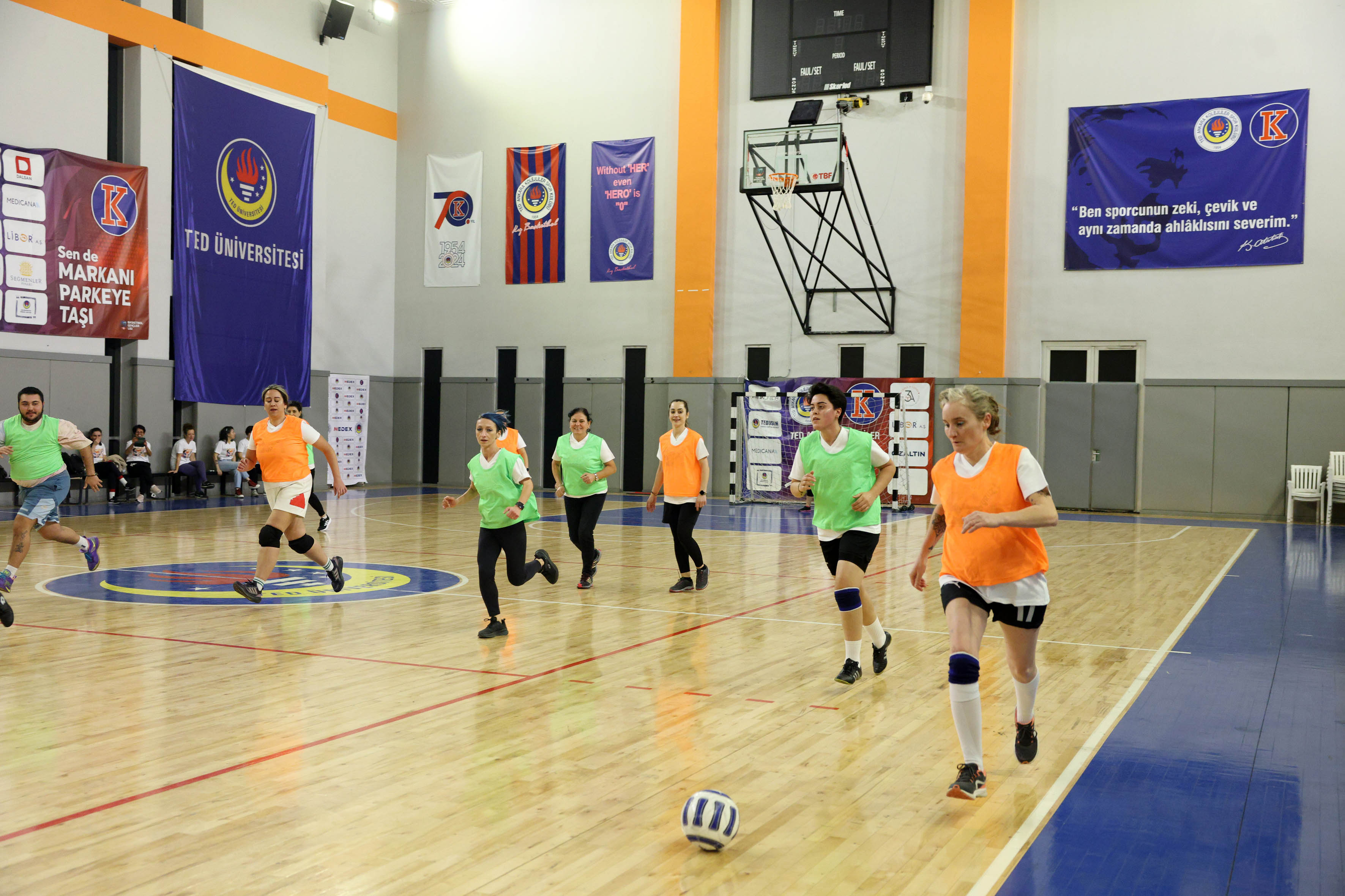 2025 12 12 Kadın Ve Aile Hizmetleri Futsal Dostluk Maçı (6)