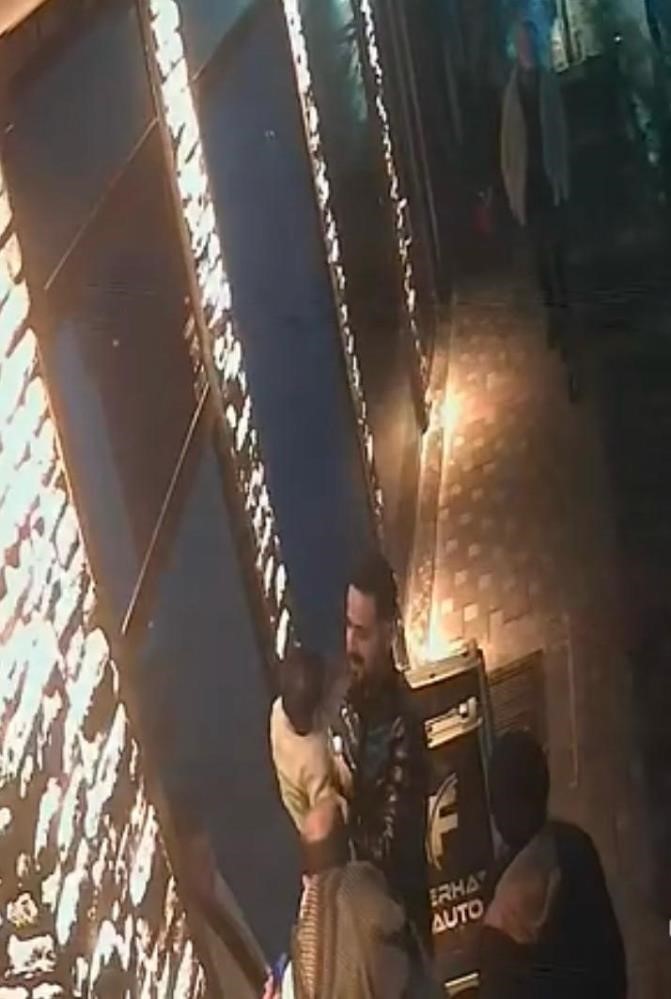 Heimlich manevrası ile saniyeler içinde hayat kurtardı - 2