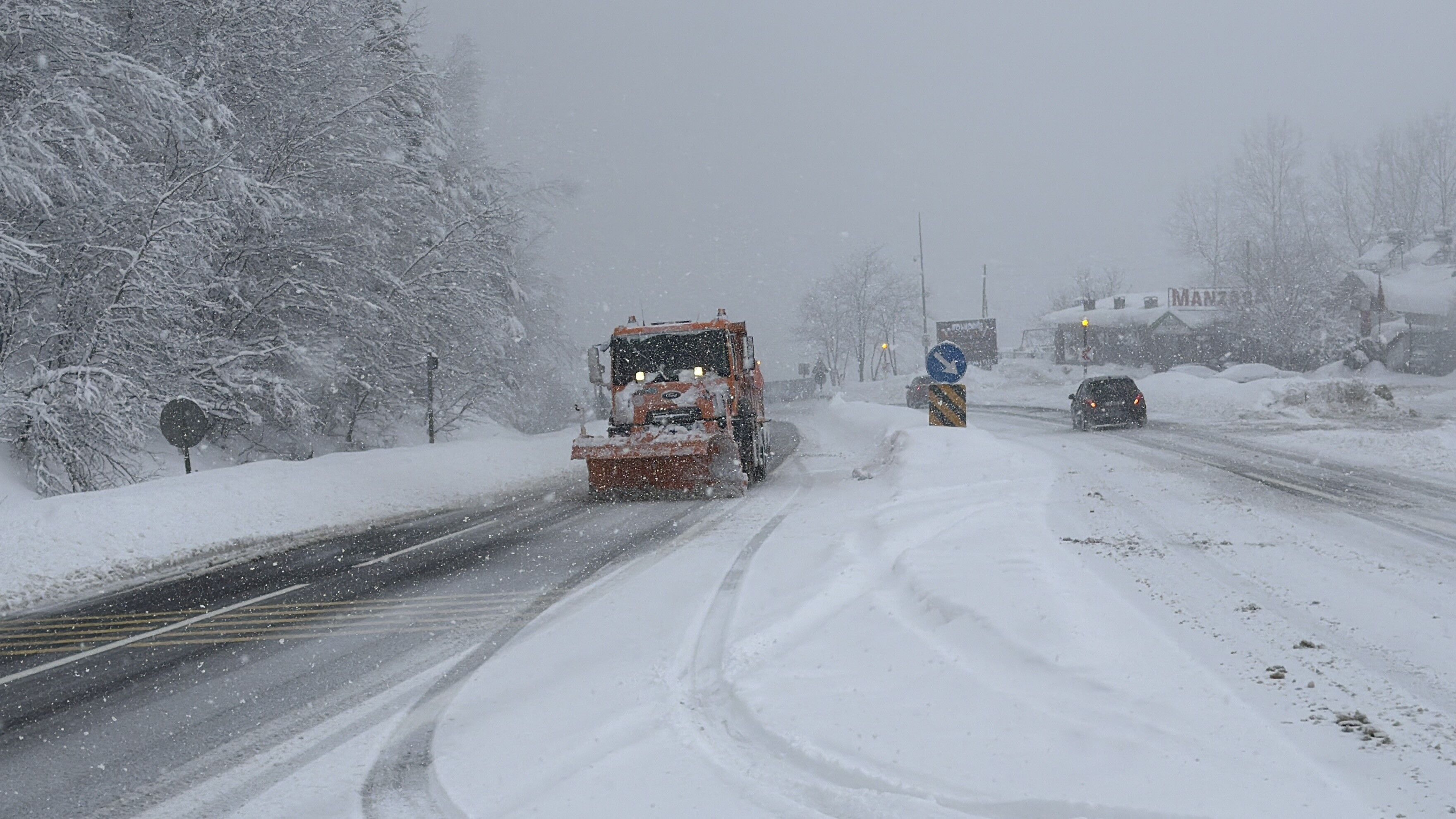 Bolu Dağı’nda kar ulaşımı aksattı - 3