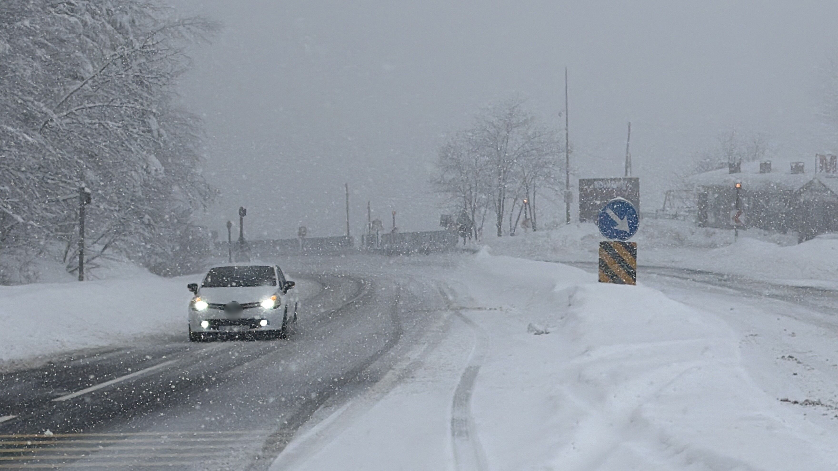 Bolu Dağı’nda kar ulaşımı aksattı - 2