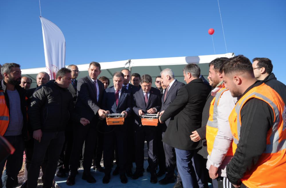 Ekran Resmi 2025 12 05 10.56.19