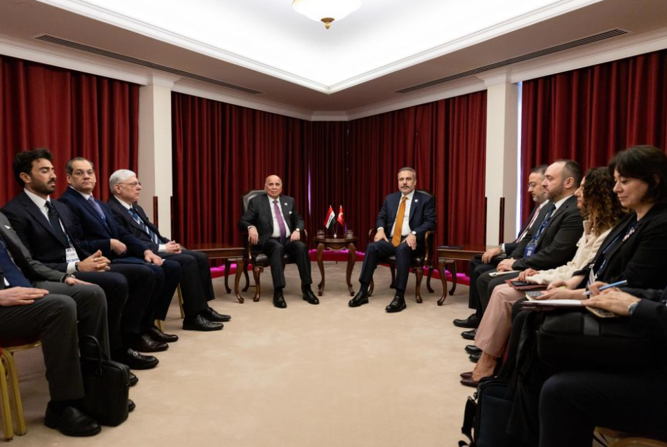 Ekran Resmi 2025 12 08 11.05.55