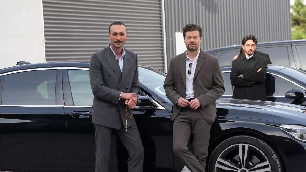 Eşref Rüya 24. Bölüm