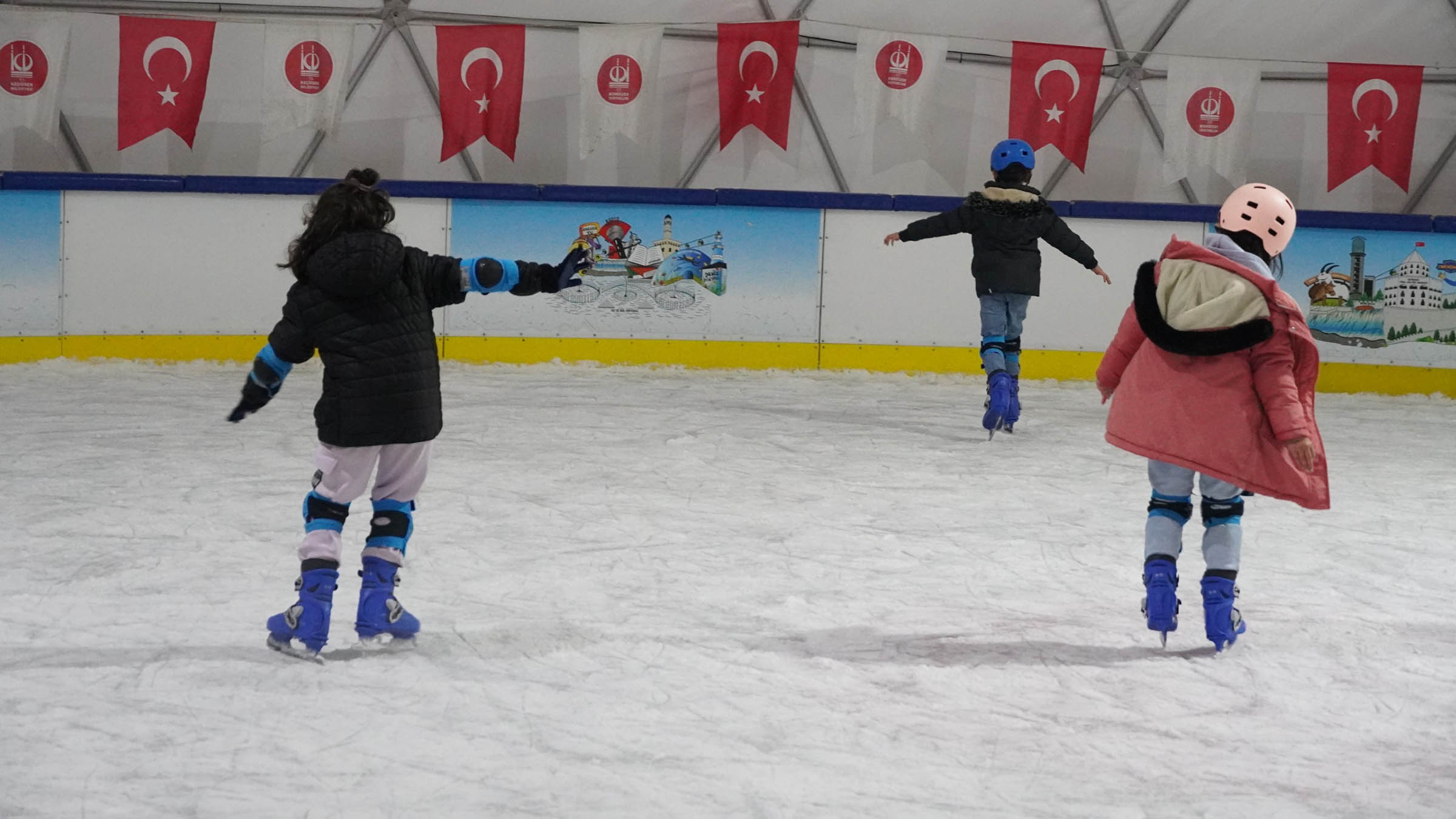 Keçiören Buz Pisti (2)