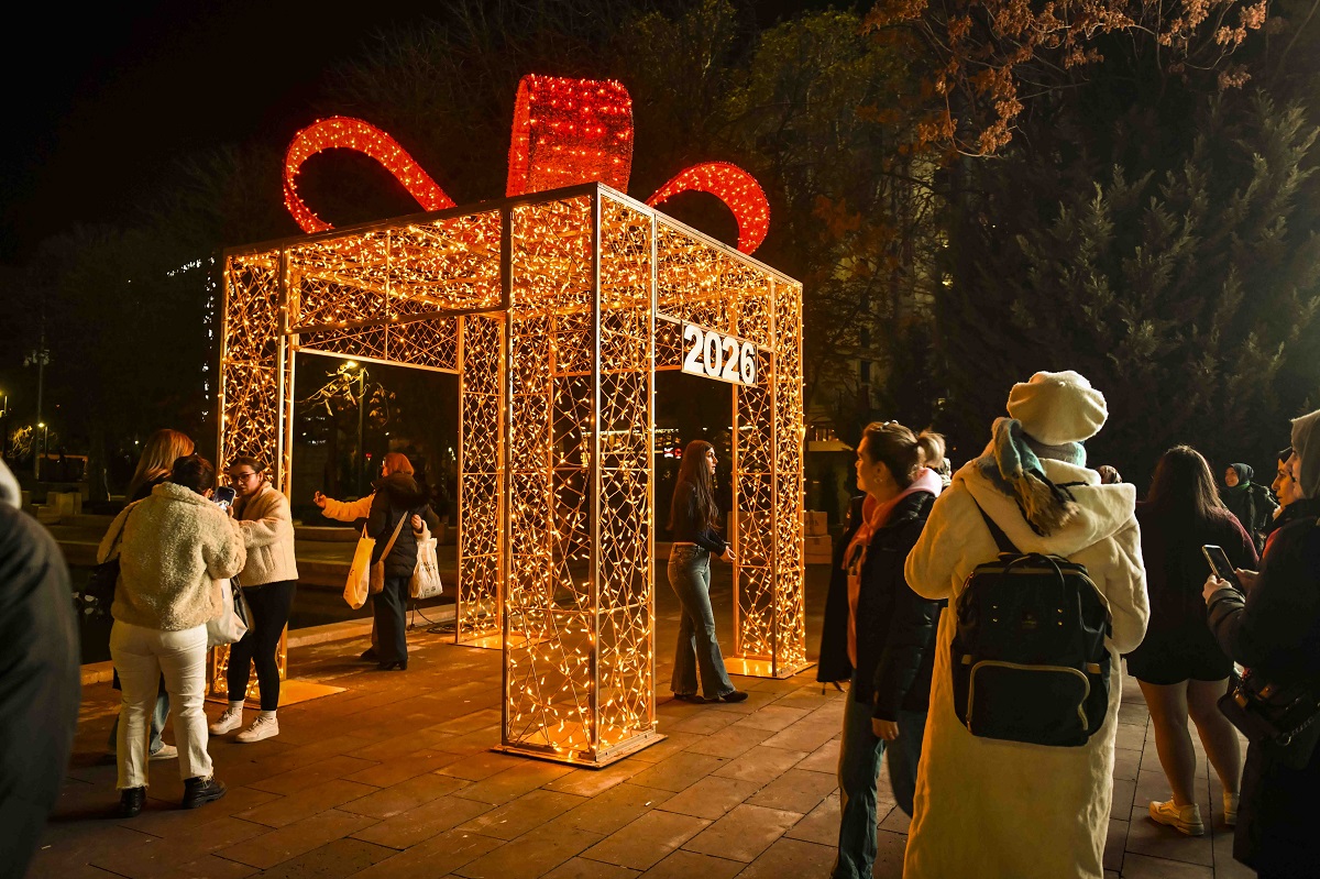 Kızılay 2026 Süslemesi (1)-2