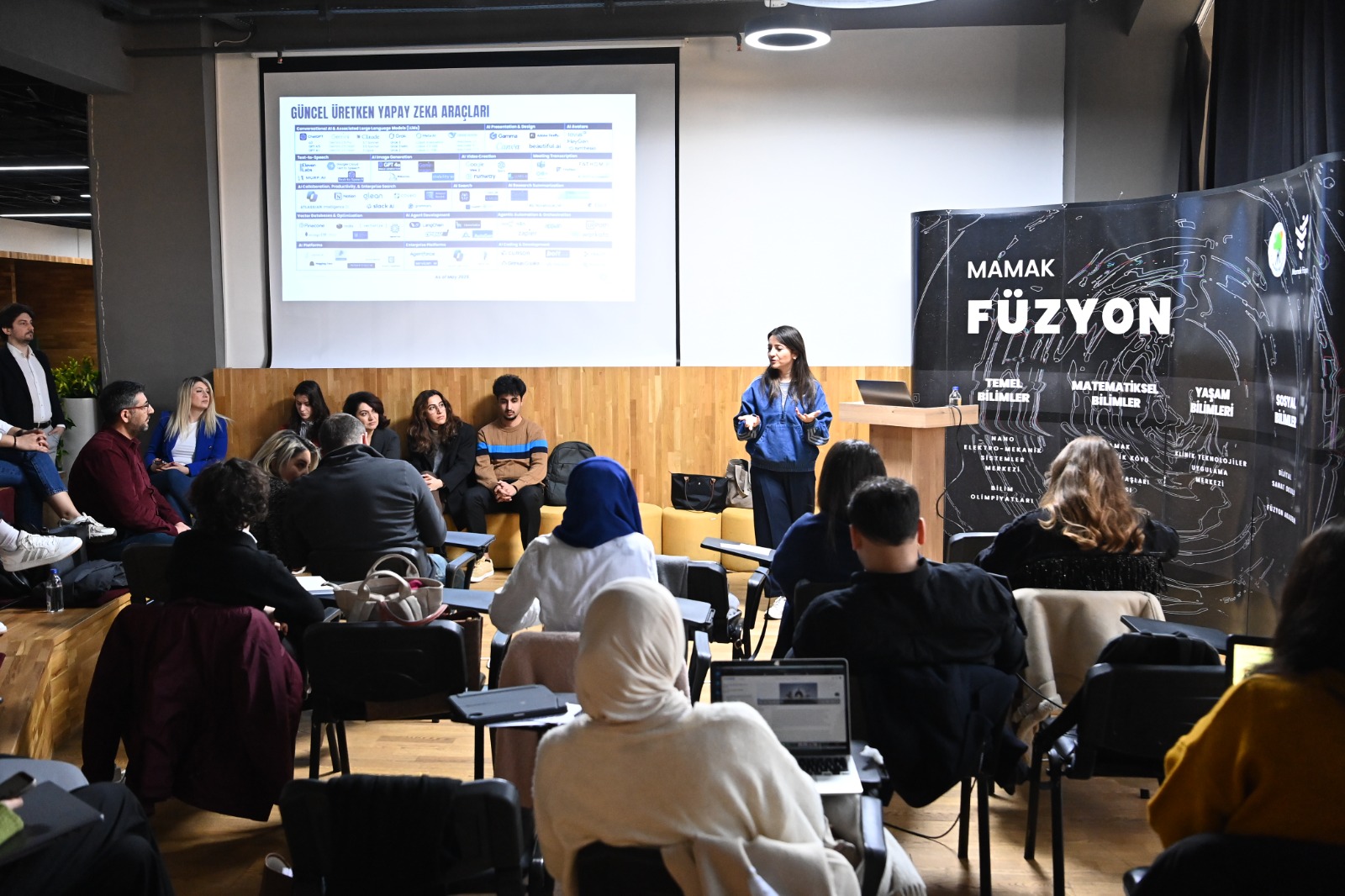 Mamak Belediyesi Gençleri Yapay Zekâyla Buluşturdu (5)