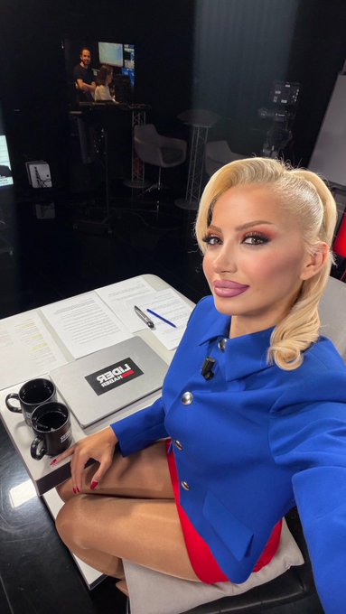 Mine Çakmakçı (2)