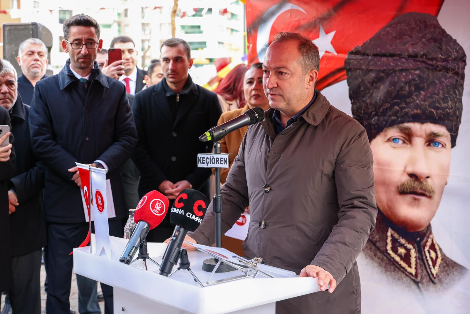 Okan Çağan Parkta (2)