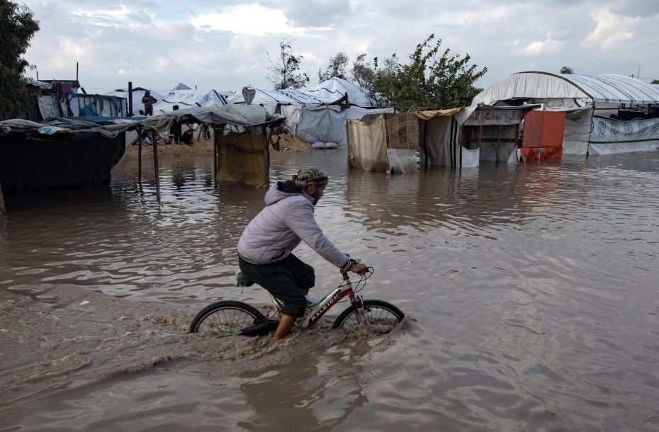 Gazze’yi vuran Byron fırtınasında 12 kişi hayatını kaybetti - 4