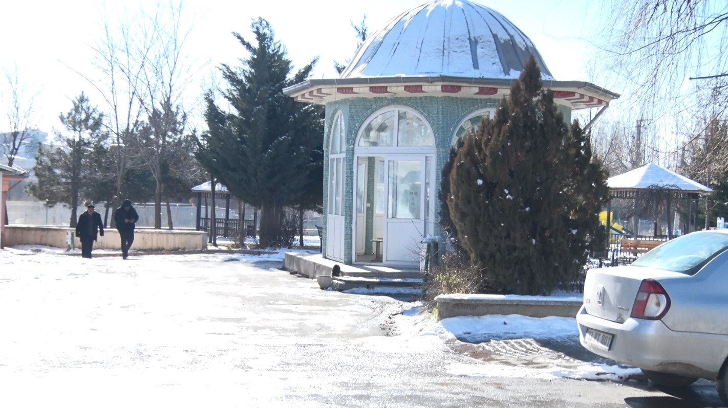 Mamak’taki su kesintilerine vatandaşlardan tepki - 2