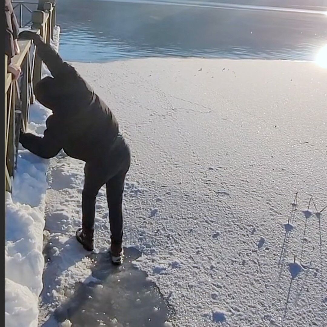 Donmuş göl az kalsın can alıyordu - 3