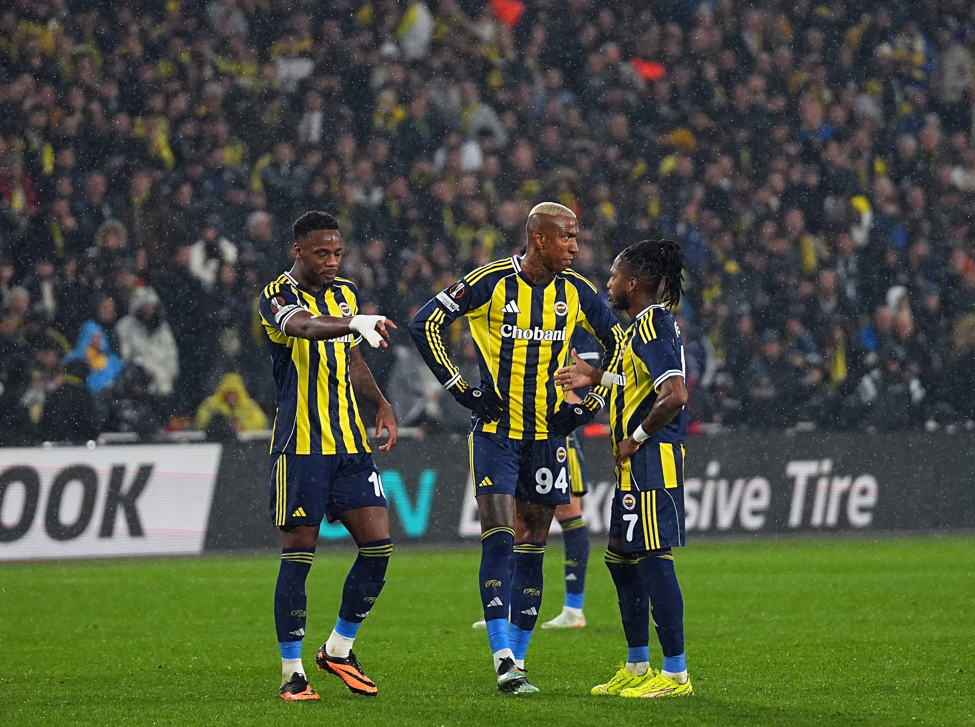 Fenerbahçe, Aston Villa’ya mağlup oldu - 2